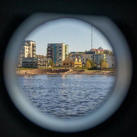 Majoitus-Ravintolalaiva Saimatar Hotell Joensuu Eksteriør bilde